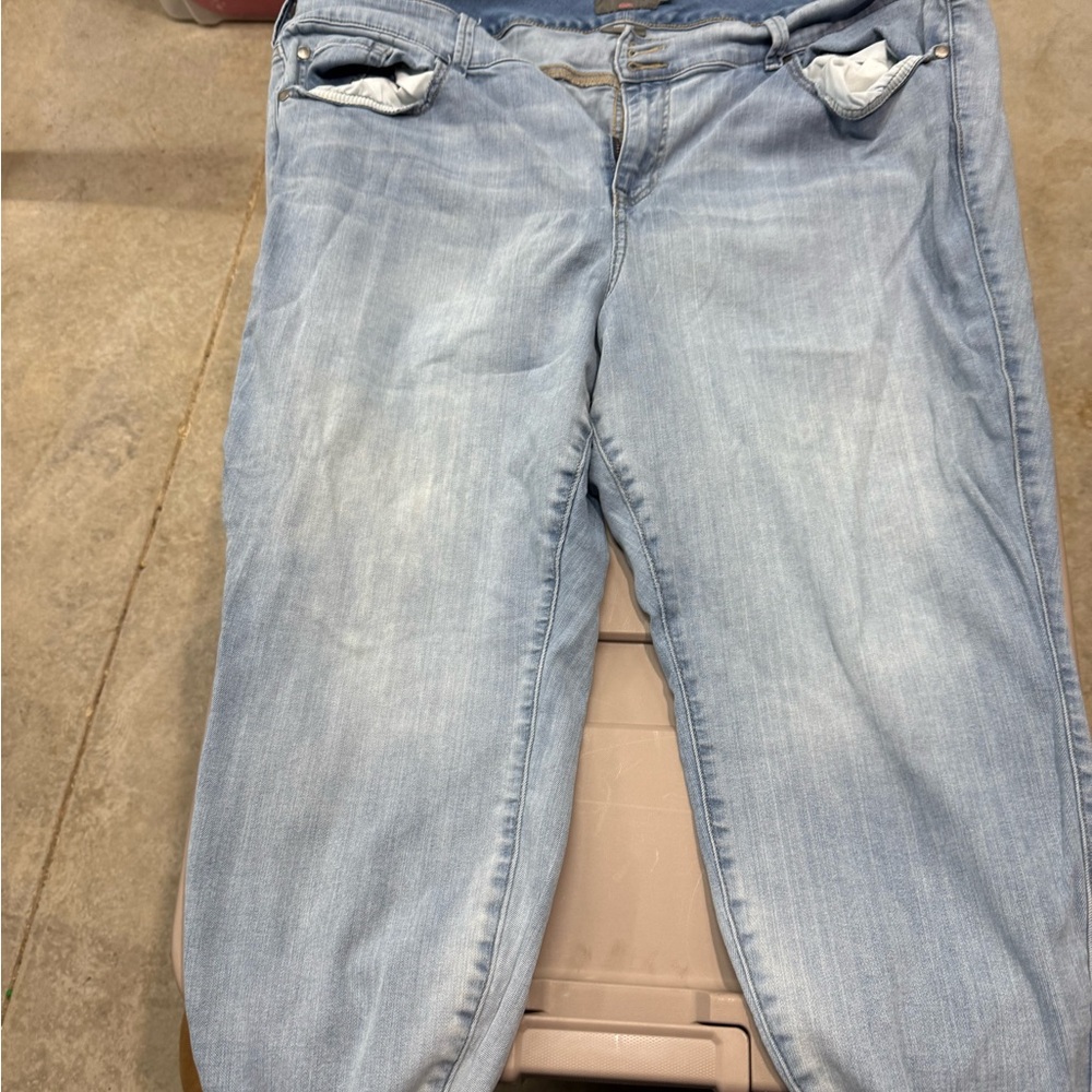 Torrid Light Wash Boyfriend Jeans